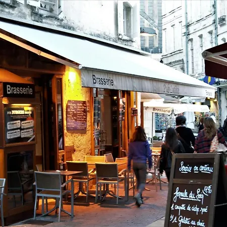 - Le Petit Rochelais - Centre Vieux Port * La Rochelle (Charente-Maritime)